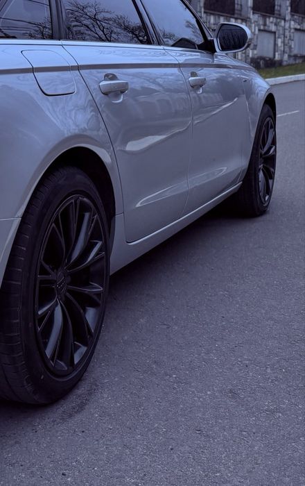 Диски R19 5/112 стан нових Audi ET 35 CO 66,6