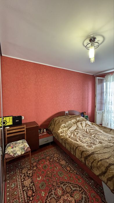 Продам 3 ккв в Чугуеве (абсолютный центр )