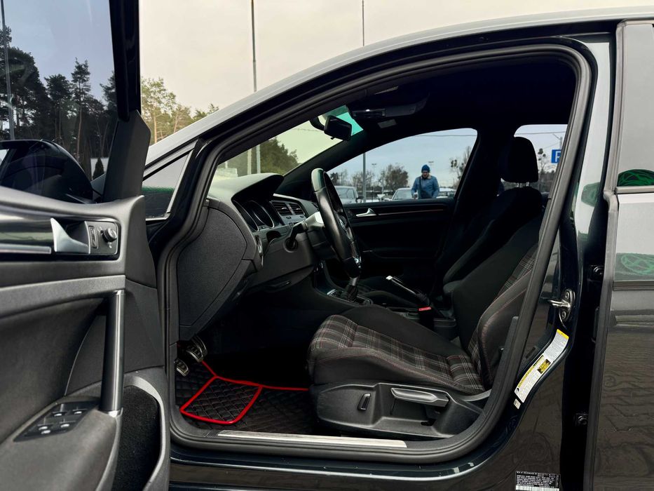 Volkswagen Golf GTI 2015