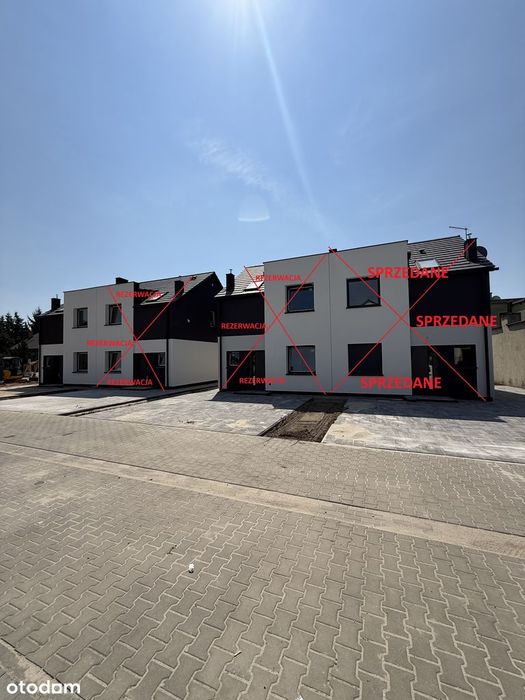 Domek z ogrodem oraz miejscem parkingowym
