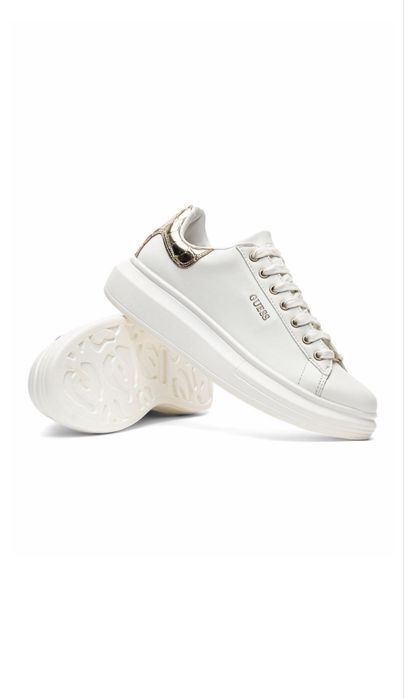 Guess Кросівки жіночі , шкіряні , білі з золотою вставкою, 36р