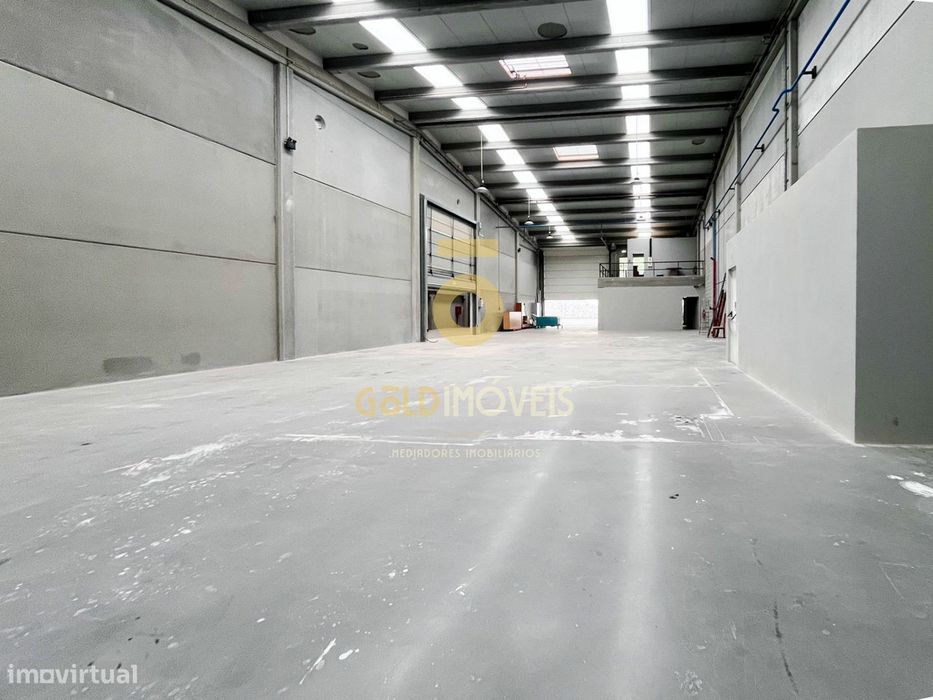 Armazém  Venda em Cete,Paredes