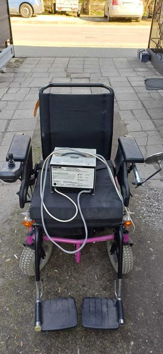 Wózek elektryczny InvaCare