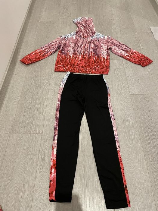 Komplet bluza plus legginsy