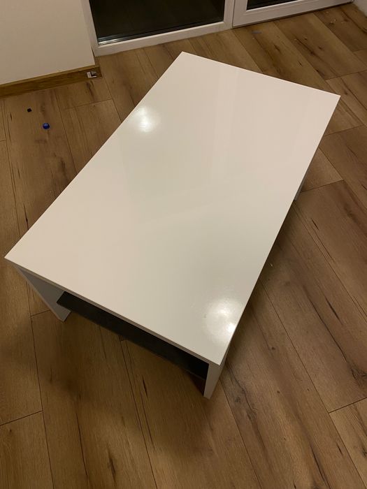 Lakierowany stolik kawowy I 100x60x45