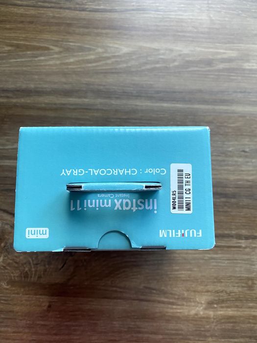 FujiFilm Instax Mini 11
