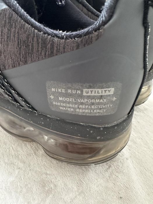 NIKE air vapormax