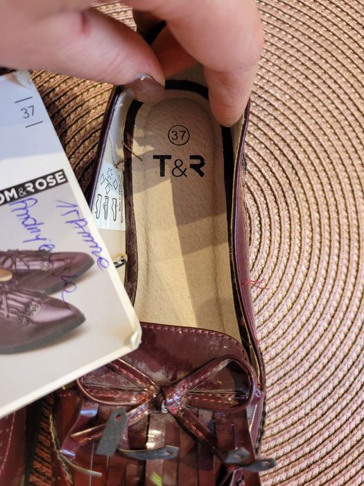 Buty damskie bordowe 37