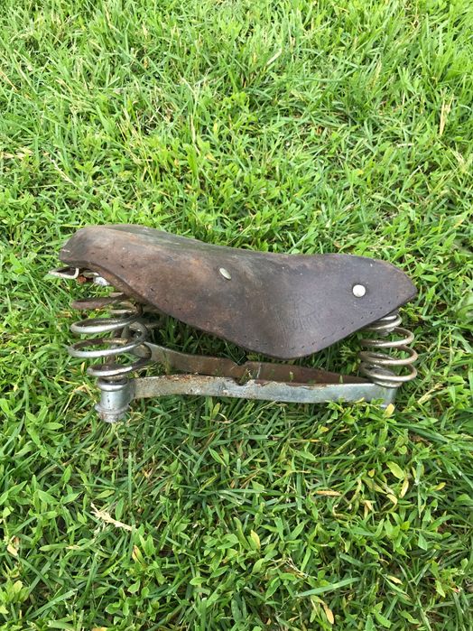 Siodełko do roweru ze skóry PRL