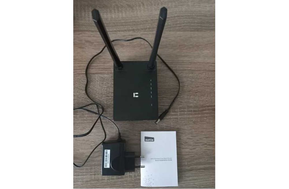 Маршрутизатор   Wi-Fi роутер Netis N4 AC1200