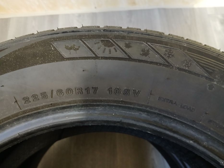 Продам шину 225/60 R17