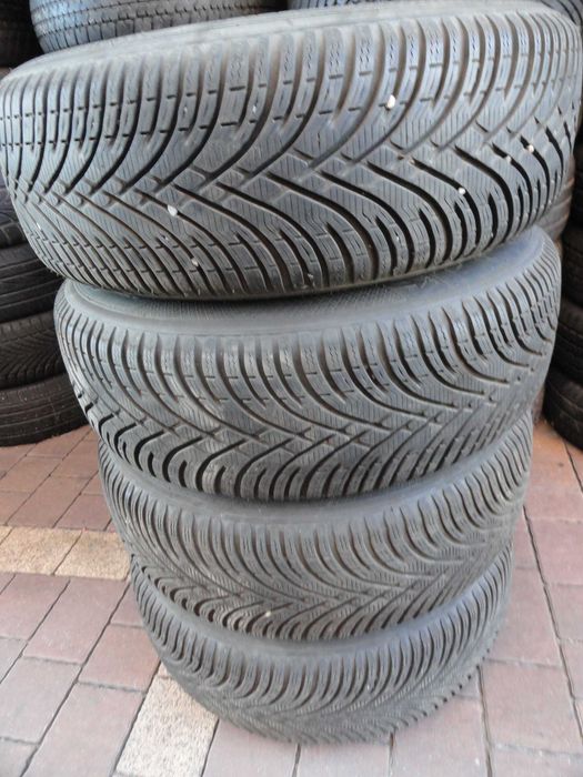 225/60R17 Kleber Komplet 4 sztuki ZIMA 2022 rok