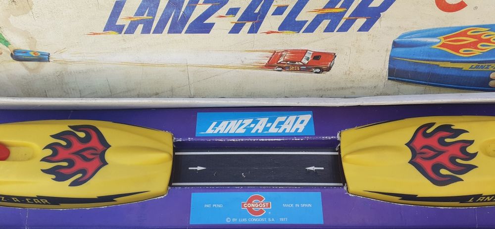 Brinquedo antigo,  anos 70 "Lanz-a-car"
