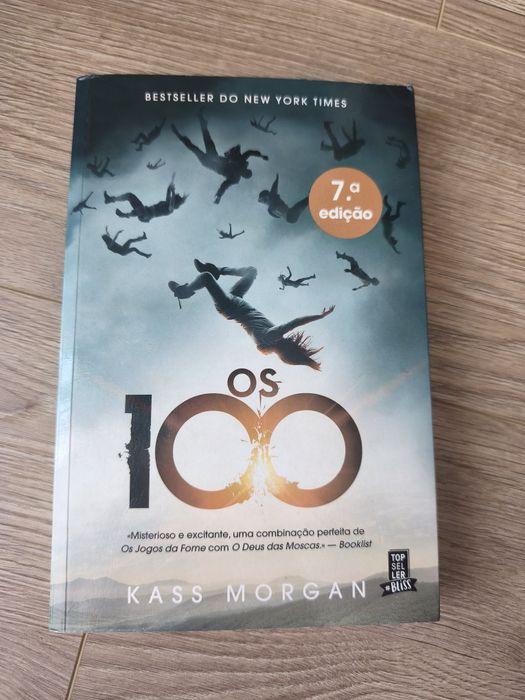 Livro "os 100" de Kass Morgan