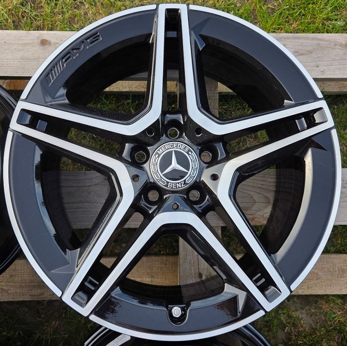 Felgi Oryginał Mercedes AMG A B CLA 7,5Jx18 ET49 5x112