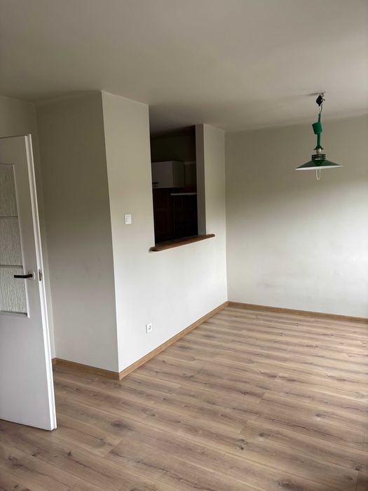 Sprzedam mieszkanie - kawalerkę w centrum Zgierza