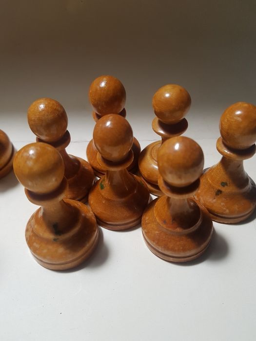 Шахматные фигурки