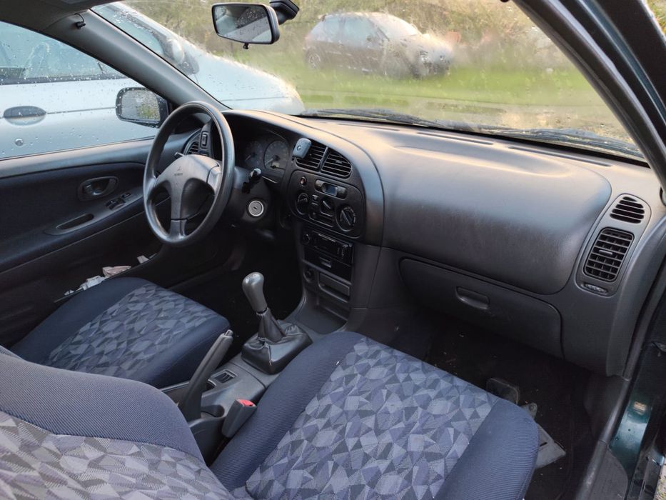 Mitsubishi Colt 1.3 Glx ano 1997 para peças todo o Material disponível