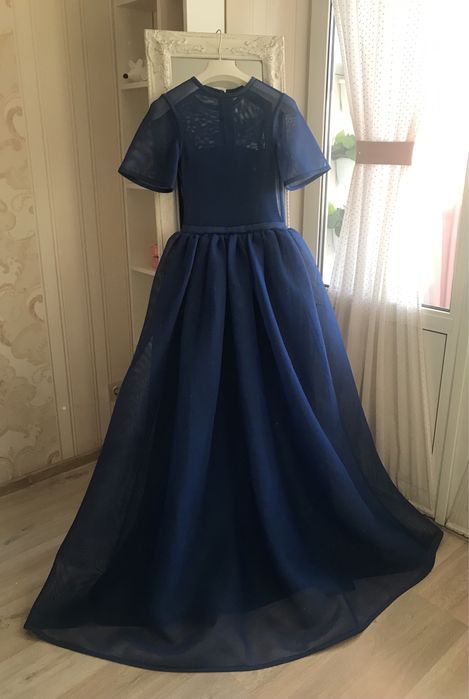 Платье вечернее, выпускное. От Isabel Garcia.