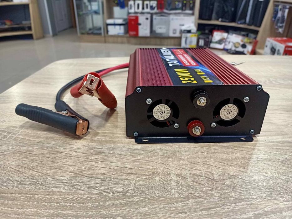 Інвертор Tataliken 2500w 12v-220v
