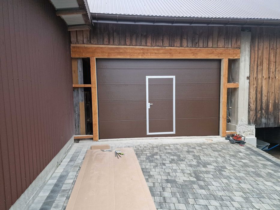 Brama garażowa brąz 3000x2500