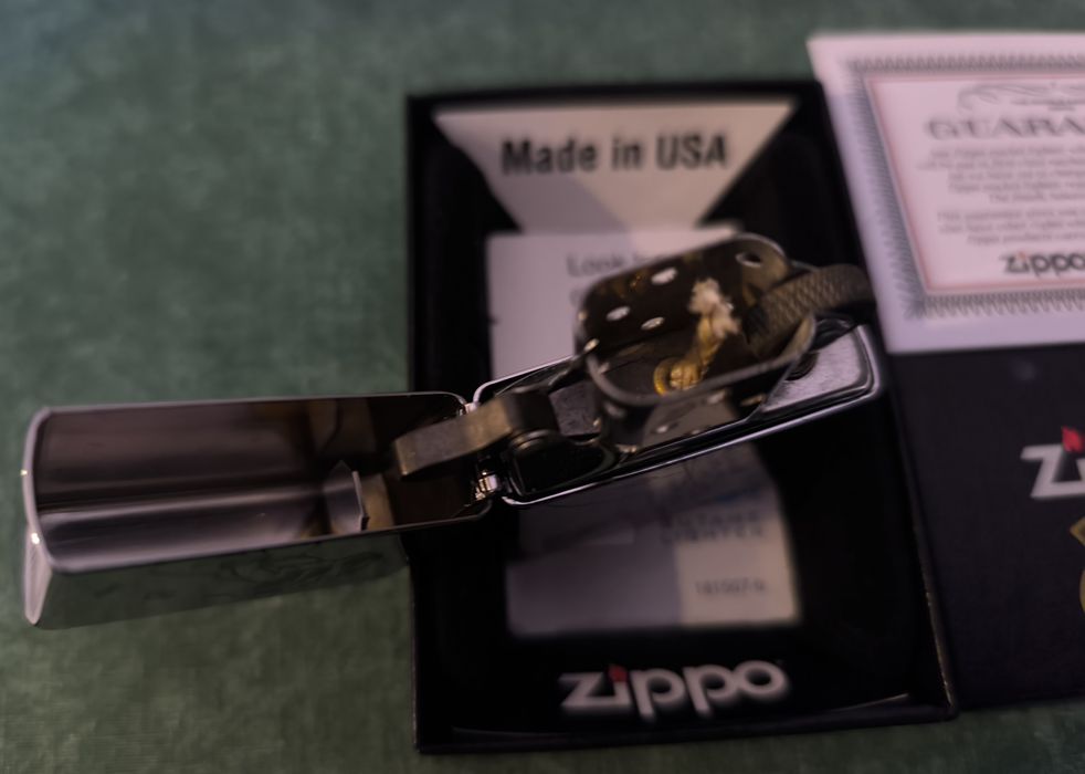Isqueiro Zippo Windproof Lady, Novo
