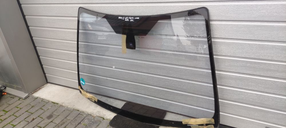 Szyba czołowa przednia grzana sensor solar Ford Focus mk2 II