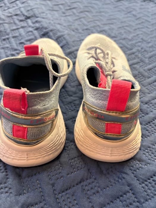 Buty sportowe 4F niebieskie 35