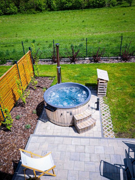 Domek do wynajęcia Jura Krakowsko Częstochowska balia z jacuzzi, sauna