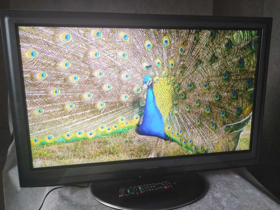 Телевизор Panasonic 37'' Смарт ТВ .