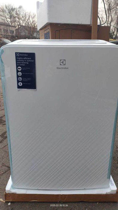 Кондиционеры Electrolux EACM-09 HR/N6