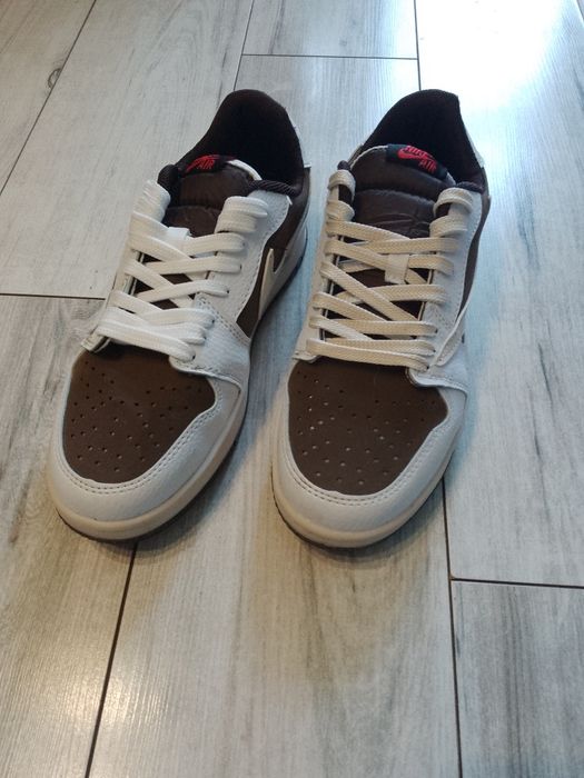 Buty sportowe r.40