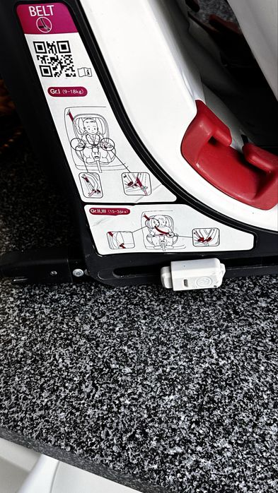 Cadeira auto (Chico Youniverse) com isofix - 9 aos 18 kg