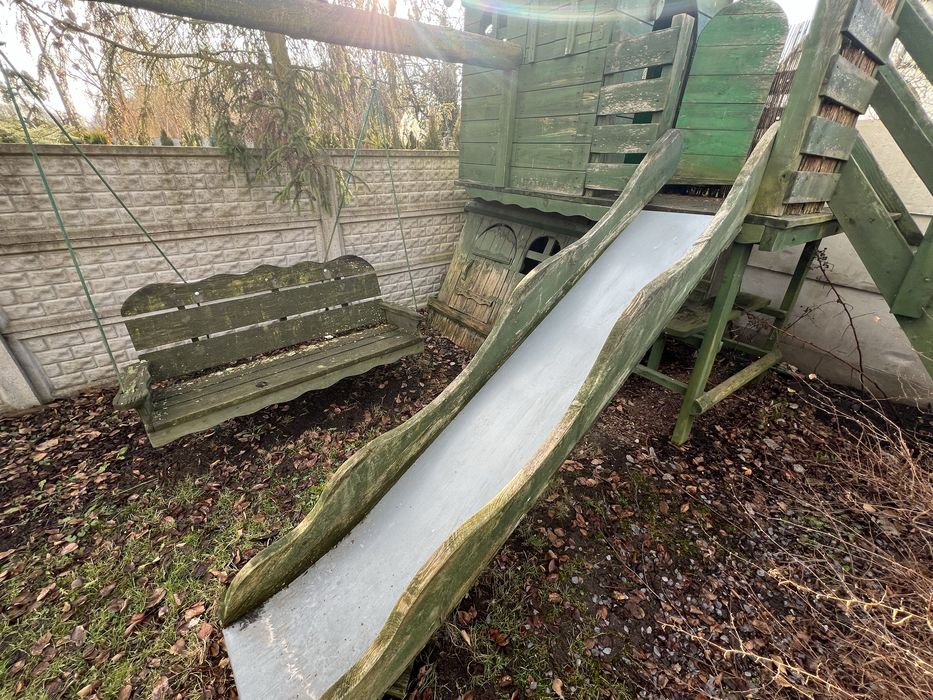 Oddam za darmo domek dla dzieci hustawka zjezdzalnia