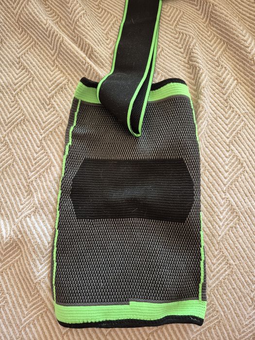 Еластичний бандаж колінного суглоба Knee Support WN - 26