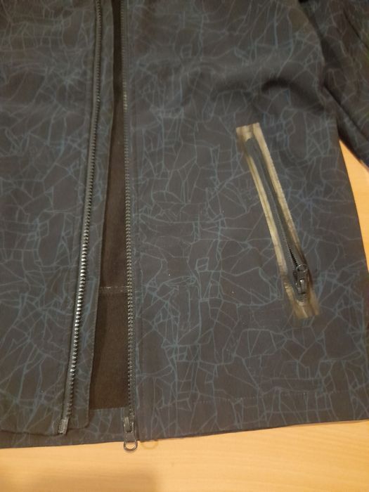 Kurtka softshell H&M na 170 z kapturem