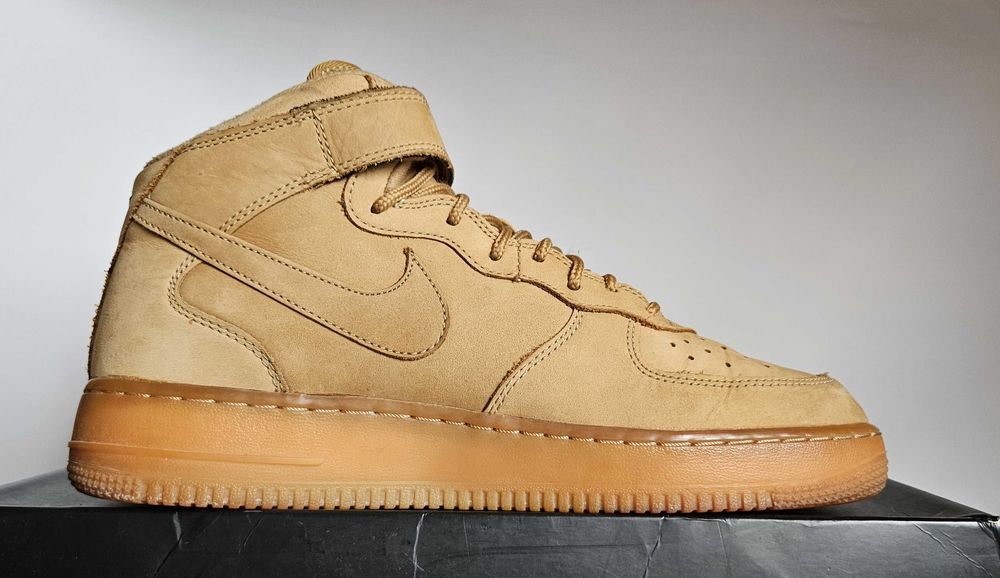 Nike Air Force 1 Mid 
