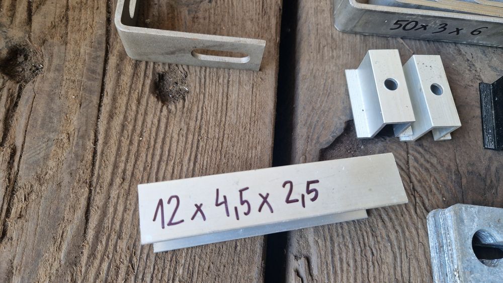 Fotowoltaika - elementami montażowe