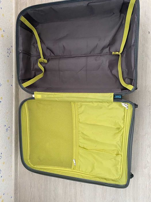 Чемодан, валіза б/у