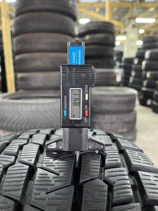 Зимова резина бу 225/65 R17 Yokohama Ice Guard G075 арктична 8 мм пара або комплект