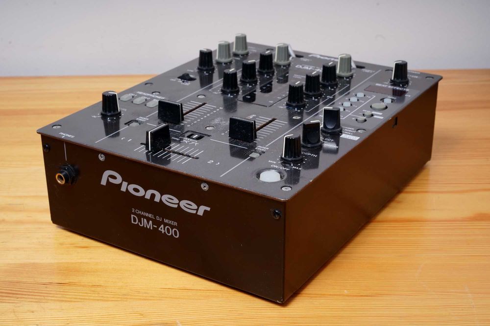 Mixer DJ Pioneer DJM-400