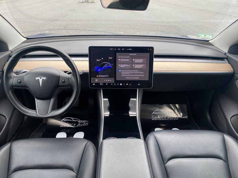 Tesla Model 3 2018