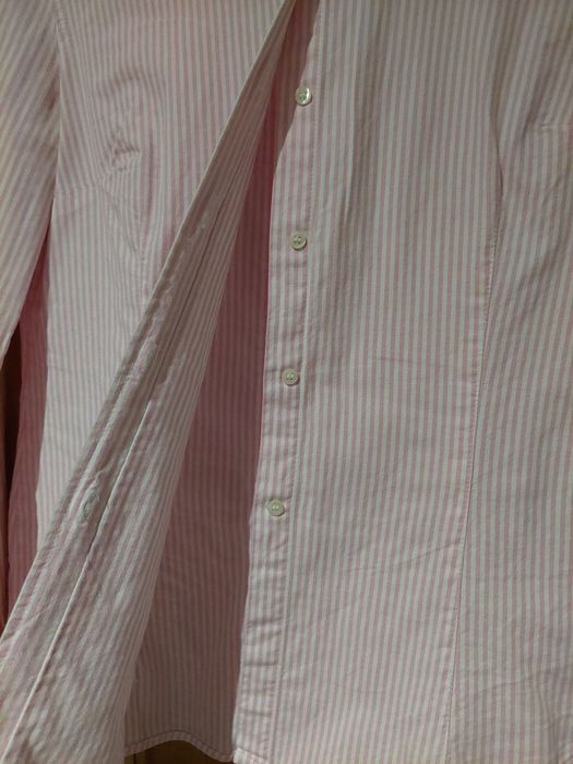 Camisa rosa e branca zara