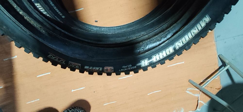 Lote de 13 Pneus BTT 29” | Maxxis, Continental e WTB | Tubeless Ready