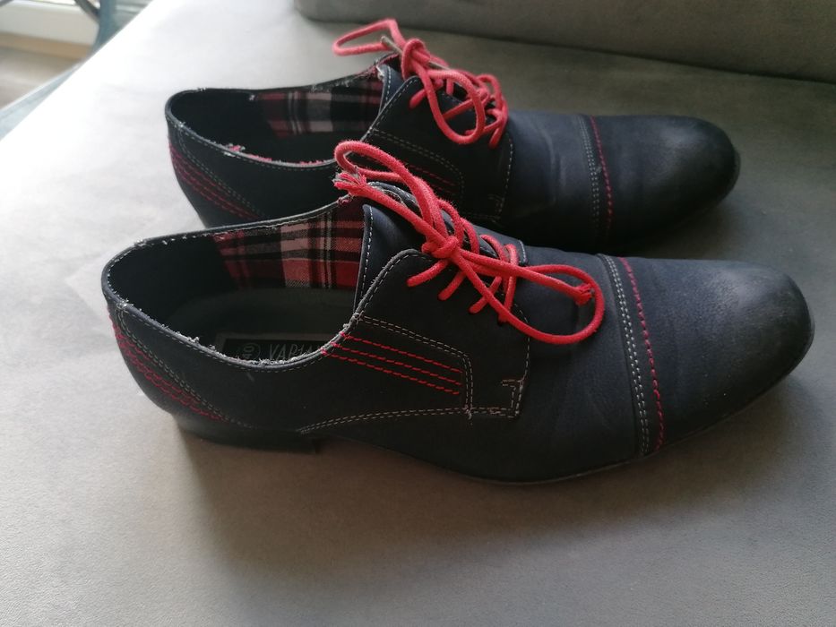 Buty wizytowe 40