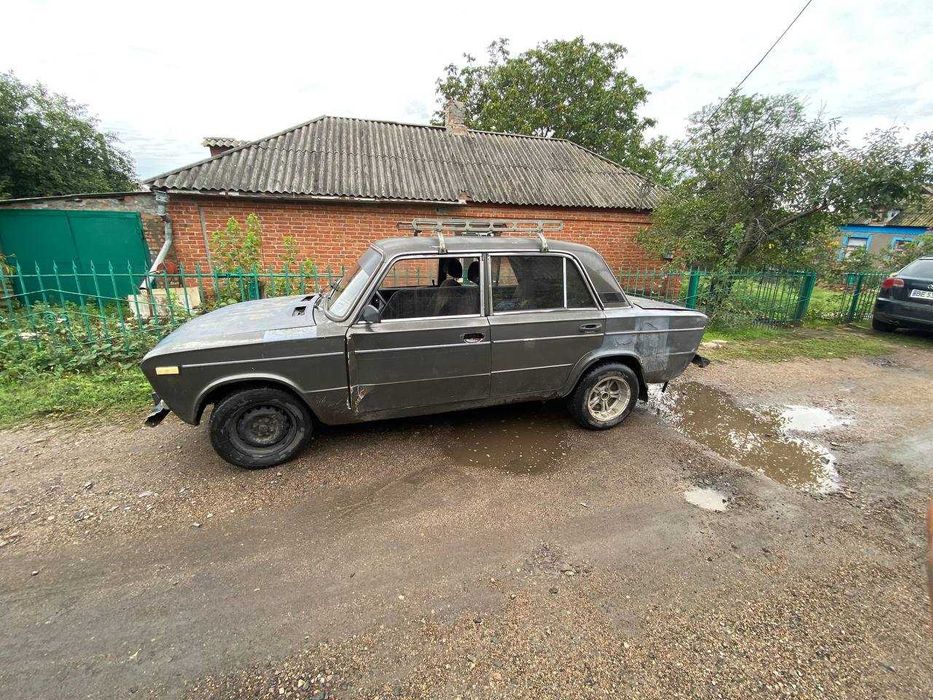 Автомобіль ВАЗ 2106