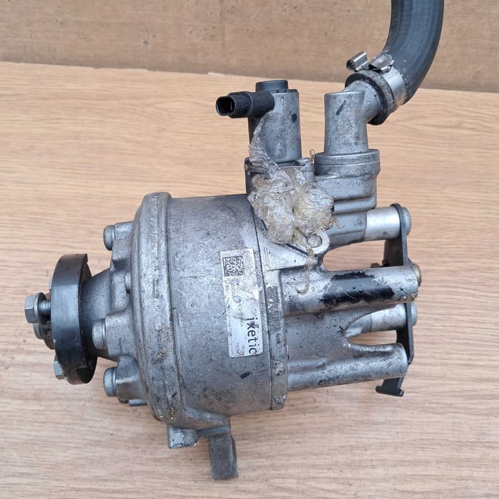 Pompa wspomagania dynamic drive BMW F10
