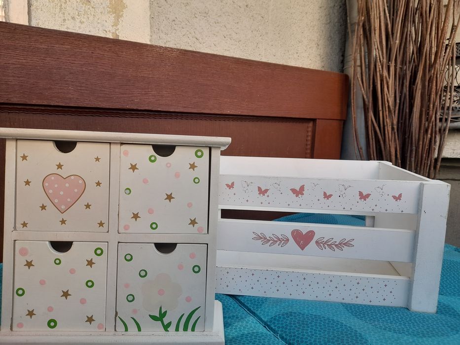 Komódka i skrzynka do decoupage