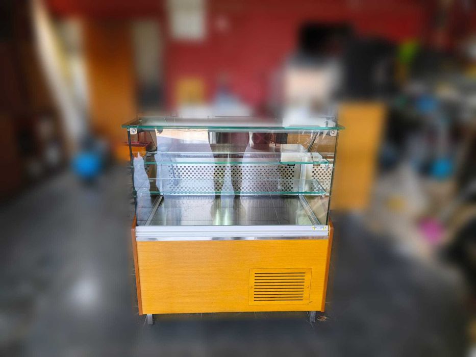 Vitrine 1,5m com camara