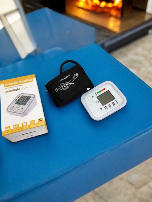 Тонометр з індикатором автоматичний тонометр